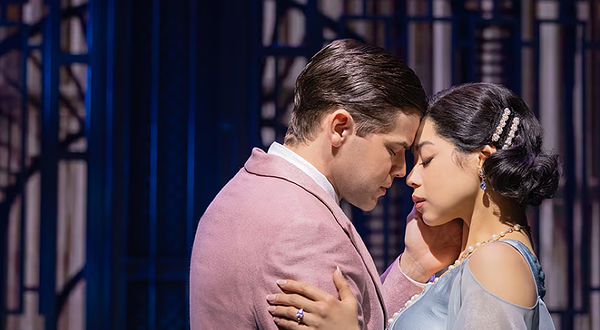 纽约百老汇《了不起的盖茨比》