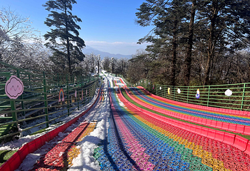 峨眉山滑雪场第 4 张图片