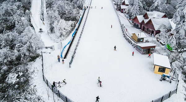 峨眉山滑雪场