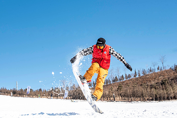 九龙国际滑雪场第 25 张图片