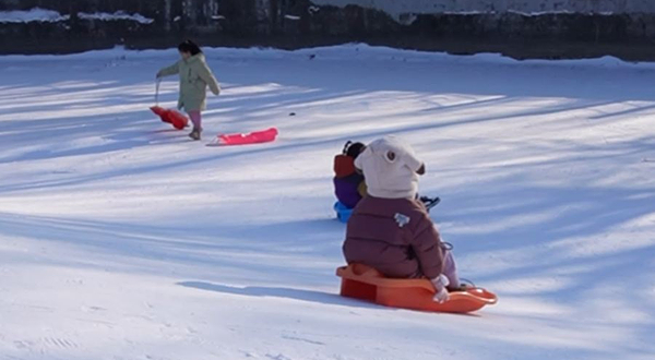 铁西劳动公园冰雪大世界