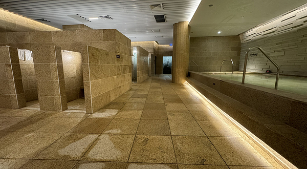 芽庄Aquafield汗蒸幕