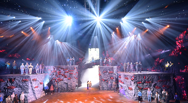 大型红色沉浸式情境剧《星火》