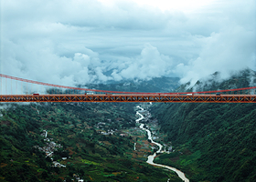 黄果树坝陵河大桥