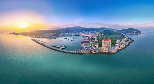 古石崖壁咖啡攀岩