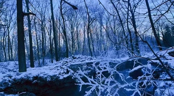 长白山秘境雾凇漂流风景区