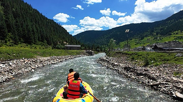牟尼沟漂流