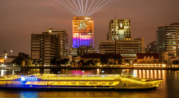 河畔号夜游湄南河