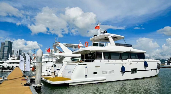 深圳湾游艇会