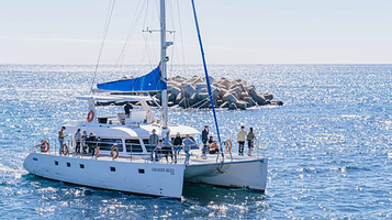 西归浦大蓝豪华游艇观光