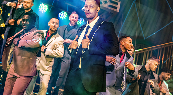 伦敦《魔力麦克》舞蹈秀