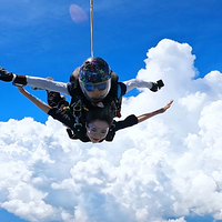 头号玩家阳江高空跳伞基地