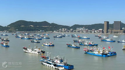 舟山出海游船捕鱼基地第 5 张图片