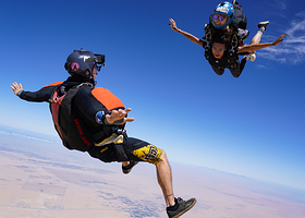 Skydive Dubai高空跳伞体验
