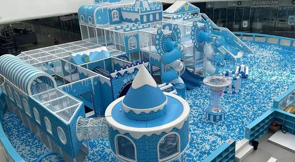 月乐园儿童成长中心(花都融创茂店)