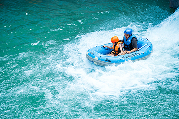 安吉隐将谷瀑布漂流第 6 张图片