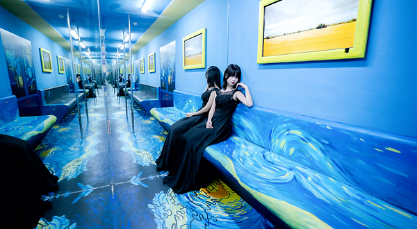 哈尔滨梵高星空艺术馆(新一百旗舰店)