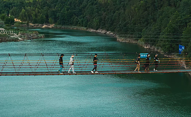白鹤峡景区第 8 张图片