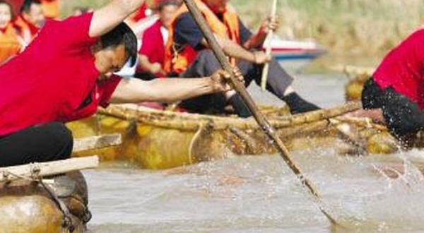 黄河母亲羊皮筏子漂流
