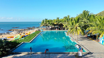 大小洞天小月湾海上娱乐中心