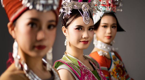 《仰欧桑》大型实景苗族歌舞诗剧演出