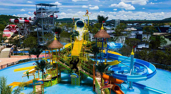 婺女洲四季恒温水世界