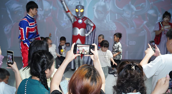 100艺术馆·经典奥特曼主题展(青岛中山路店)