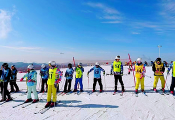 五峰国际滑雪场第 40 张图片