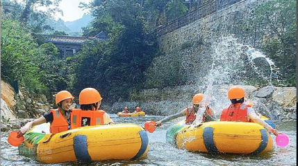 梁家寨原生态漂流第 5 张图片