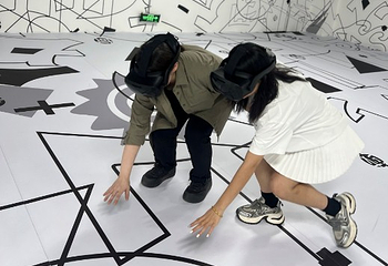 山或海或异世界·大空间VR剧场(爱琴海店)第 10 张图片