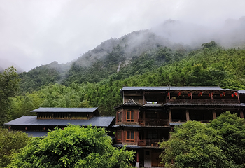 九屋龙门瀑布景区第 1 张图片