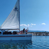 赛里木湖点将台-帆船