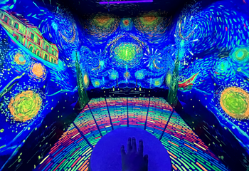 梵高星空艺术馆(青岛万达广场店)第 4 张图片