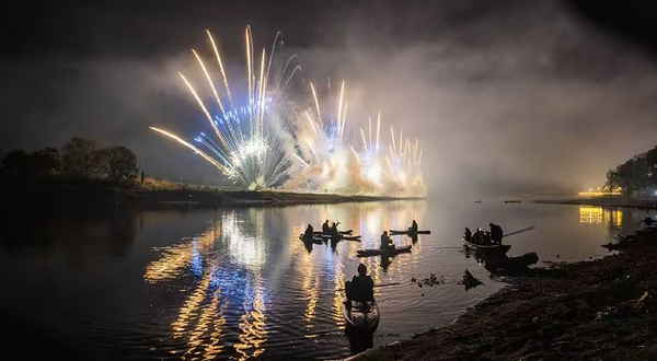 河景户外烟花营地