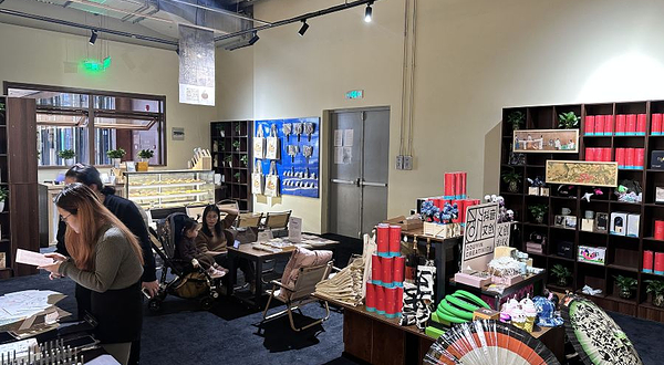 久仰了中国画·南京