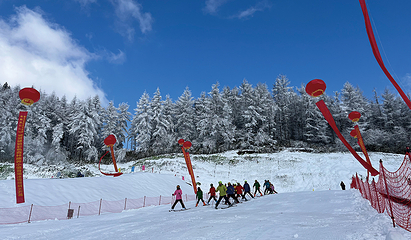 恩施长岭岗滑雪场第 6 张图片