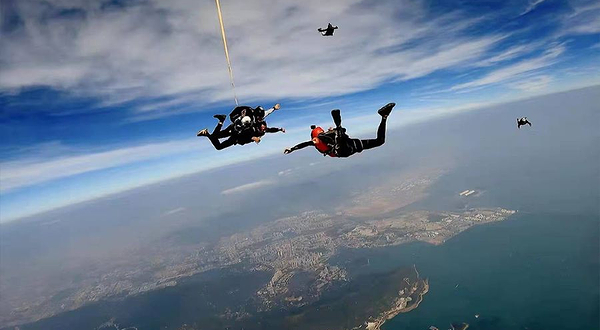 深圳金沙湾直升机海景跳伞基地