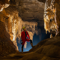 平塘凉风洞户外营地