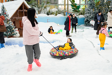 窑湖小镇·熊孩子趣玩雪第 12 张图片