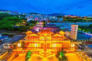 千年巴东一夜回