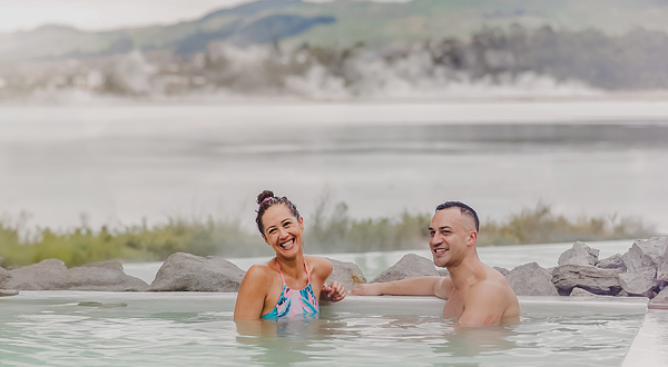 波里尼西亚温泉