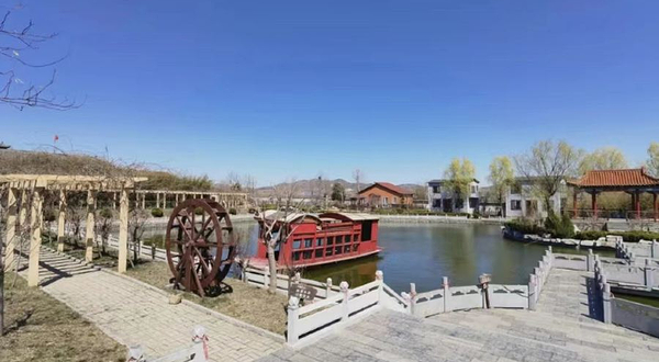 回龙山李龙文化民俗园