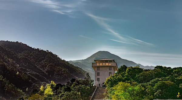 五邑天露山