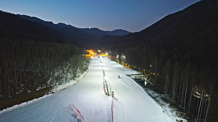 神农架中和国际滑雪场第 19 张图片
