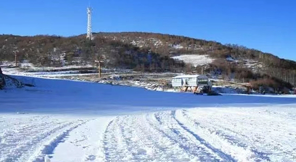 盘山滑雪场