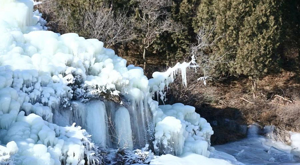 北京后花园冰雪乐园