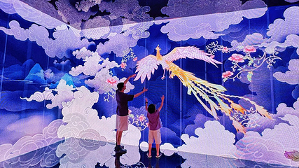 国采——故宫藏清代帝后服饰展第 8 张图片