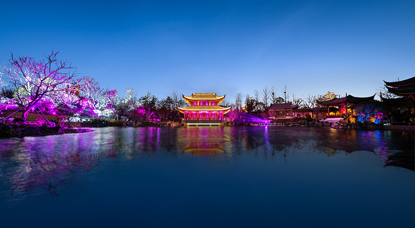 上海世博文化公园·申园满庭芳主题光影秀