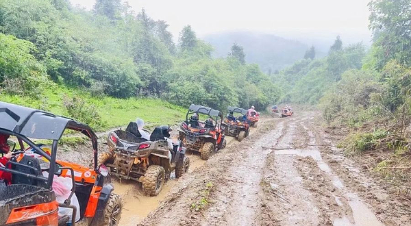 翼承山地丛林越野