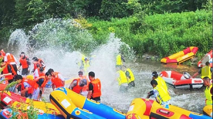 梁家寨原生态漂流第 3 张图片